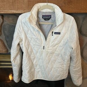 Patagonia Women's Off-White Quilted Puffer Jacket